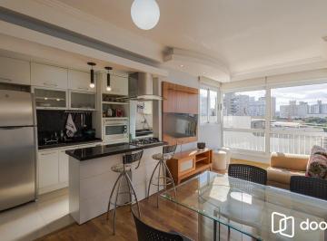 Apartamento · 61m² · 2 Quartos · 1 Vaga · Apartamento de 2 quartos, suíte e 1 vaga garagem bairro Azenha em Porto Alegre