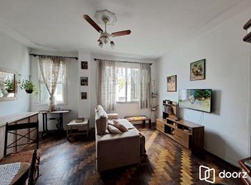 Apartamento · 88m² · 3 Quartos · Apartamento 3 dorm. 4º Distrito