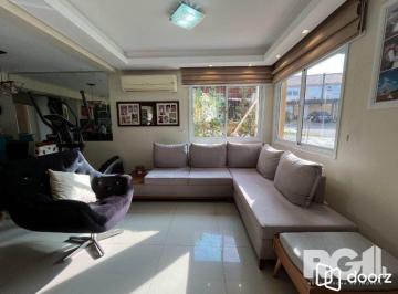 Casa · 110m² · 3 Quartos · 2 Vagas · Casa à venda - no Alto Petrópolis