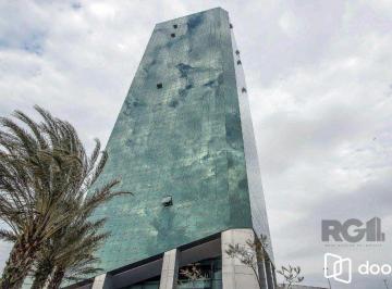 Comercial · 41m² · 1 Quarto · 1 Vaga · Sala no Cristal Tower, junto ao Barrashopping