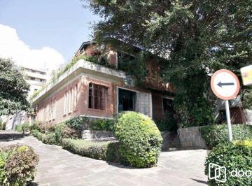Casa · 243m² · 4 Quartos · 3 Vagas · Casa 04 dormitórios, 01suíte, locação,234m² privativos, Petrópolis/Porto Alegre
