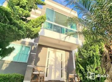Casa · 148m² · 4 Quartos · 4 Vagas · Oportunidade imperdível em Xangri-Lá