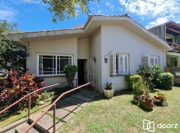 Casa · 180m² · 4 Quartos · 4 Vagas · Casa Bairro Ipanema / 4 Quartos / Piscina