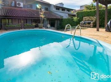 Casa · 195m² · 3 Quartos · 2 Vagas · Sobrado 3 dormitórios, 1suíte, área gourmet com churrasqueira, piscina.