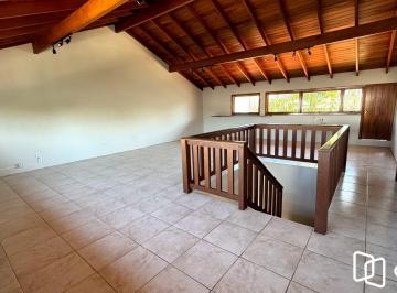 Casa · 500m² · 5 Quartos · 4 Vagas · Porto Nobre vende/aluga Sobrado em condomínio fechado