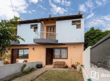 Casa · 100m² · 3 Quartos · 1 Vaga · Excelente oportunidade de casa à venda em condomínio fechado no Reserva Guarujá,