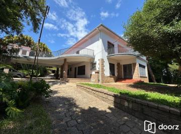 Casa · 500m² · 5 Quartos · 6 Vagas · Tristeza -Imóvel único- Terreno 3658 m² privativos, casa 500m², 5d, reformada