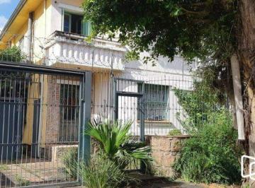 Casa · 300m² · 3 Quartos · 6 Vagas · Casa para venda na Avenida Patria, São Geraldo, para fins residenciais ou comerc