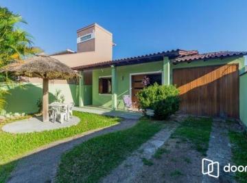 Casa · 101m² · 2 Quartos · 1 Vaga · Casa de 2 quartos e 1 vaga de garagem em Cachoeirinha.