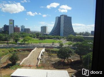 Comercial · 66m² · 2 Quartos · Conjunto/Sala para Venda - 65.86m², 0 dormitórios, Centro Histórico