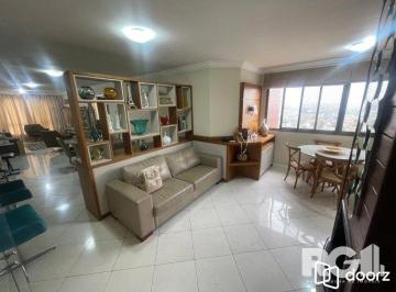 Apartamento · 137m² · 3 Quartos · 2 Vagas · Apartamento com 3 dormitórios, 1 suíte, lavabo, 2 vagas cobertas, semimobiliado,