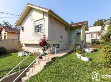 Casa · 76m² · 4 Quartos · Casa em condomínio aberto, 3 quartos, edicula com 1 quarto - Bairro Santa Tereza