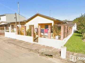 Casa · 80m² · 3 Quartos · 1 Vaga · Casa à venda - em Passo do Feijó