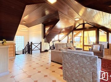 Casa · 335m² · 4 Quartos · 2 Vagas · Casa à venda - em Ipanema