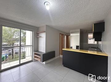 Apartamento · 40m² · 2 Quartos · 1 Vaga · Apartamento 2 dormitórios com sacada e garagem | Condomínio com portaria 24h e l
