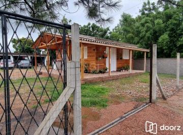 Casa · 320m² · 2 Quartos · 2 Vagas · CASA com 2 dormitórios no bairro Chapéu do Sol Porto Alegre RS