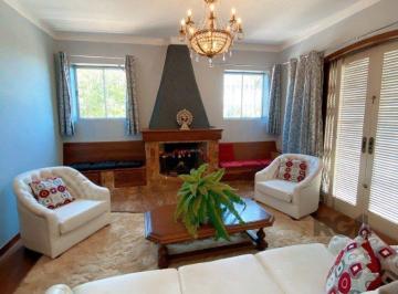 Casa · 418m² · 4 Quartos · 4 Vagas · Casa no Teresópolis de 4 dormitórios e 4 vagas