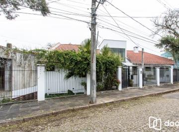 Casa · 469m² · 5 Quartos · 10 Vagas · Mansão com 469m² privativos, 5 suites e 10 vagas de garagem - Vila Conceição