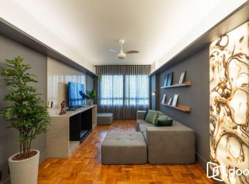 Apartamento · 55m² · 1 Quarto · Impecável apartamento 1 dormitório mobiliado no Centro Histórico.