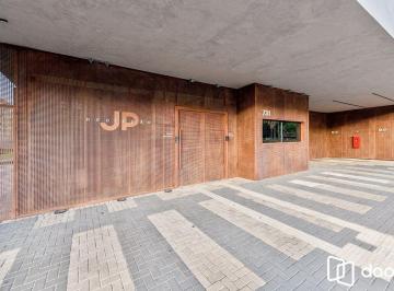 Apartamento · 33m² · 1 Quarto · 1 Vaga · Apartamento tipo Stúdio, um dormitório em frente à Rendenção
