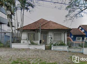 Terreno · 429m² · 3 Quartos · 2 Vagas · Terreno no bairro Petrópolis com 429m²