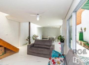 Casa · 117m² · 3 Quartos · 3 Vagas · Casa à venda - em Azenha