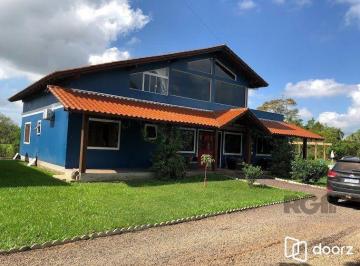 Rural · 400m² · 3 Quartos · 6 Vagas · Rurais à venda - no Centro