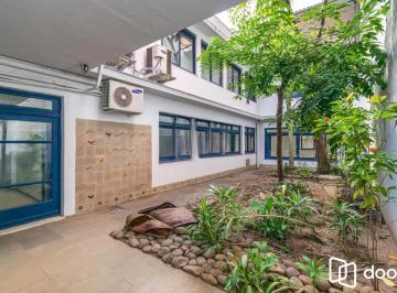 Comercial · 850m² · 16 Quartos · 5 Vagas · Predio Comercial com 1000m², 5 vagas, no bairro Higienópolis em Porto Alegre par