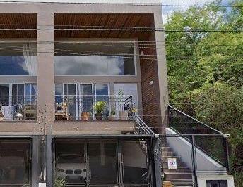 Casa · 162m² · 3 Quartos · 2 Vagas · Casa 3 Quartos sendo 1 Suíte
