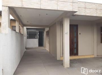 Casa · 140m² · 2 Quartos · 2 Vagas · Casa de 2 Quartos e 2 vagas de garagem no Parque Granja em Cachoeirinha.