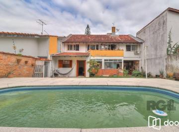 Casa · 232m² · 5 Quartos · 4 Vagas · Casa a venda composta de 4 dormitórios no bairro Jardim Isabel em Porto Alegre