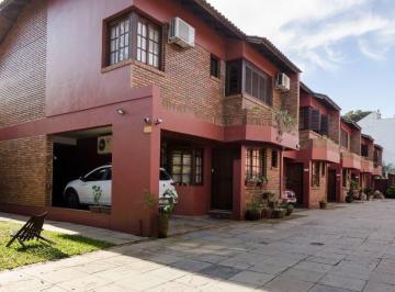 Casa · 173m² · 3 Quartos · 2 Vagas · Sobrado em condomínio na Pedra Redonda com 3 dormitórios e terraço
