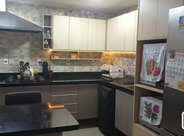 Casa · 84m² · 4 Quartos · 2 Vagas · Oportunidade! Casa com 4 dormitórios no bairro Humaitá!!!