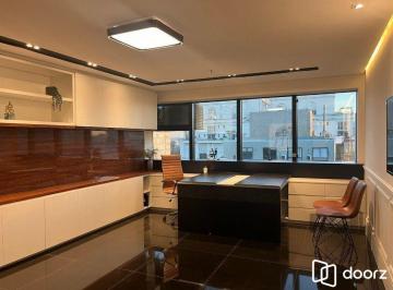 Comercial · 32m² · 1 Vaga · Prestígio e Conforto: Sala Comercial c/ Vaga no Moinhos de Vento