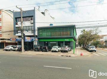 Comercial · 453m² · 6 Quartos · 3 Vagas · Comercial à venda - em Navegantes