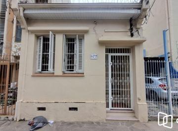 Comercial · 100m² · 3 Quartos · ótima casa transformada em comercial, com 3 salas, banho social, cozinha, pátio,