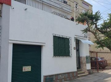 Casa · 245m² · 3 Quartos · 1 Vaga · Amplo Sobrado 3Dormitórios Salão de Festas Churrasqueira