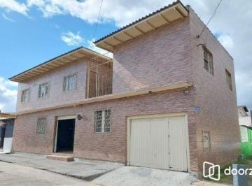 Comercial · 230m² · 3 Quartos · 1 Vaga · Prédio comercial e Residencial com 230m²