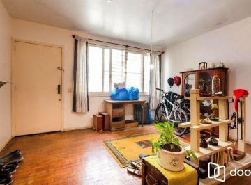Apartamento · 85m² · 2 Quartos · Vende-se apartamento com 2 quartos, 85m² e churrasqueira - Farroupilha