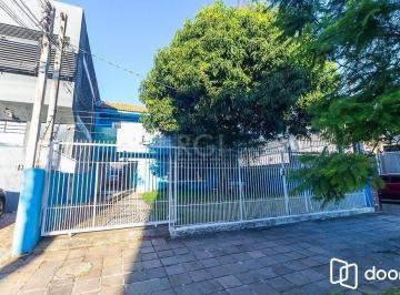 Casa · 354m² · 9 Quartos · 5 Vagas · Casa com 9 dormitórios no bairro São Geraldo, pode ser comercial