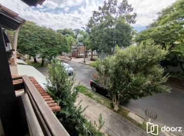 Casa · 105m² · 3 Quartos · 1 Vaga · Casa com 03 quartos e 01 vaga no Bairro Cristal