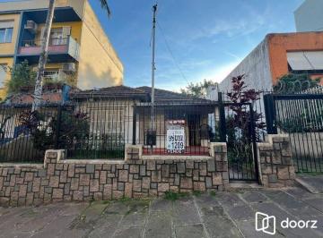 Casa · 152m² · 4 Quartos · 4 Vagas · Casa 4 dormitórios no bairro Rio Branco em Porto Alegre para Alugar