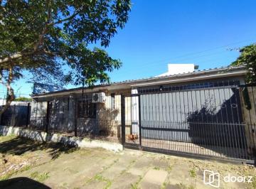 Casa · 70m² · 3 Quartos · 2 Vagas · Casa no bairro Teresópolis - 3 dormitórios
