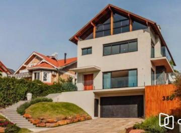 Casa · 423m² · 4 Quartos · 2 Vagas · Casa 423 m², 4 suítes no Elegante Condomínio Saint Moritz, Mato Queimado Gramado