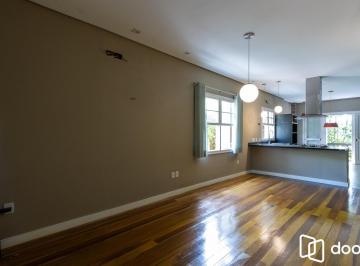 Casa · 185m² · 3 Quartos · 2 Vagas · Bela casa térrea, 2 dormitórios e 1 suite - Parte alta do Bairro Espirito Santos