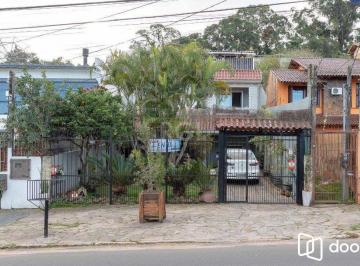 Casa · 240m² · 3 Quartos · 4 Vagas · Casa para Venda com 3 dormitórios, sendo 1 suites e 4 vagas no bairro Ipanema