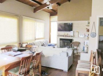 Apartamento · 208m² · 3 Quartos · 2 Vagas · Cobertura  Espetacular de 03 dormitórios e 02 vagas em frente ao Hosp. Conceição