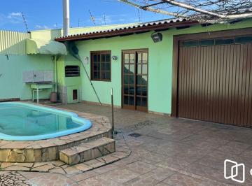 Casa · 222m² · 4 Quartos · 3 Vagas · Casa com piscina, Santa Fé, zona Norte de Porto Alegre, Rio Grande do Sul