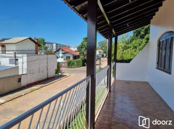 Casa · 400m² · 5 Quartos · 5 Vagas · Casa à venda - em Partenon