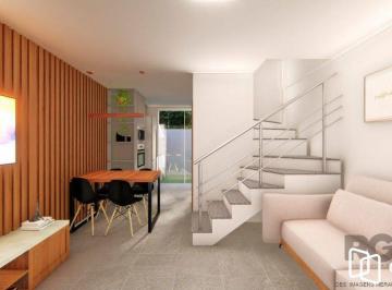 Casa · 56m² · 2 Quartos · 1 Vaga · CASA ESTILO SOBRADO COM 2 QUARTOS E PÁTIO, À VENDA NO BAIRRO VILA NOVA, EM PORTO